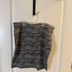 LOFT Black and Gray Striped Pencil Skirt